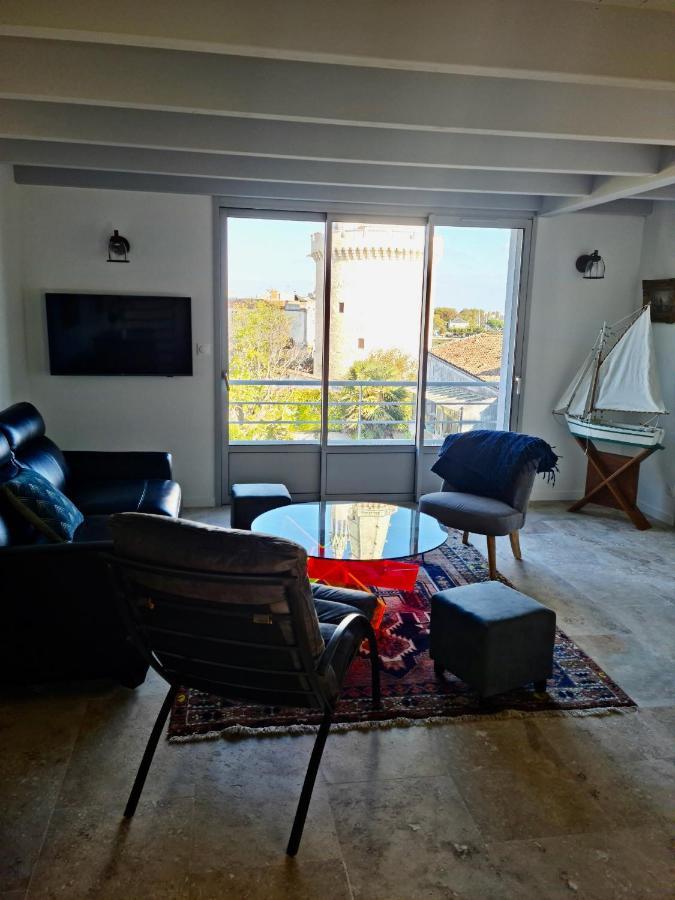 Duplex Vue Sur Tour Appartement Remparts 3 Ла Рошел Екстериор снимка
