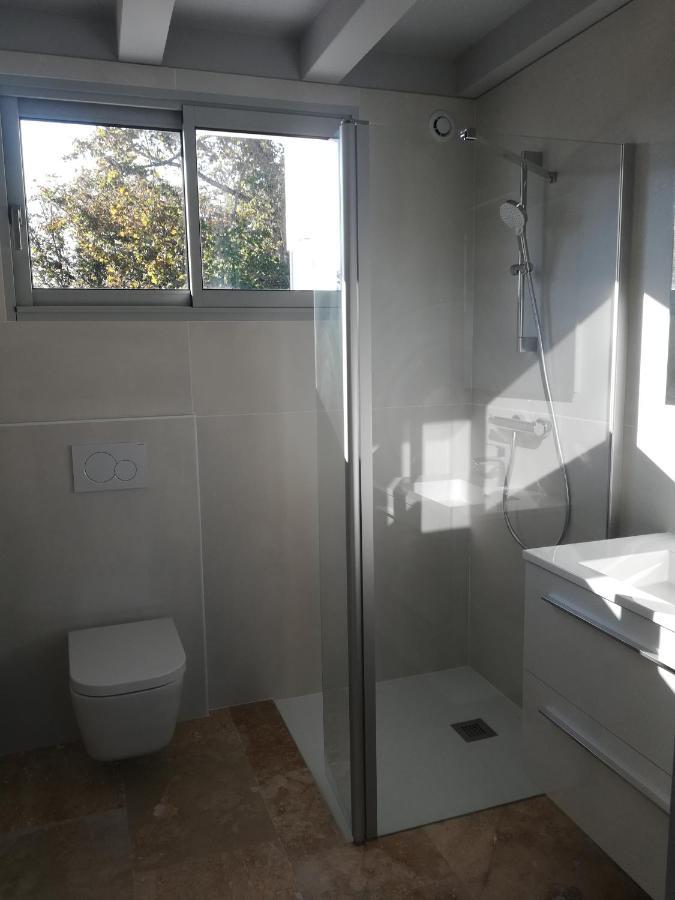 Duplex Vue Sur Tour Appartement Remparts 3 Ла Рошел Екстериор снимка